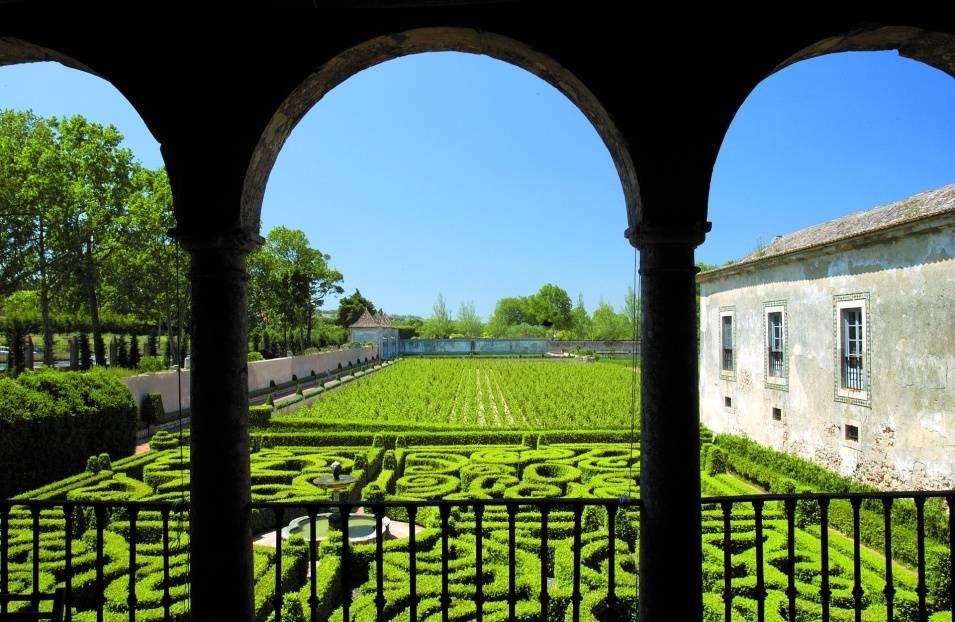 PALÁCIO, MUSEU E QUINTA DA BACALHÔA